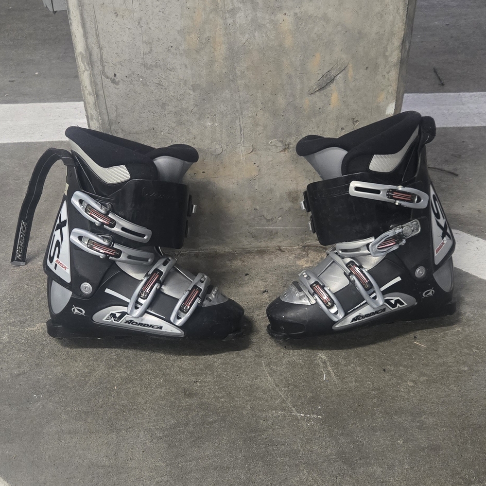 Nordica BSX MEN'S SKI Boots - Black and Silver Size 280-285 SIZE 10-11.5